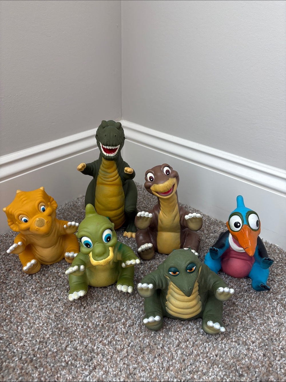 Pizza Hut Land Before Time Puppet Set